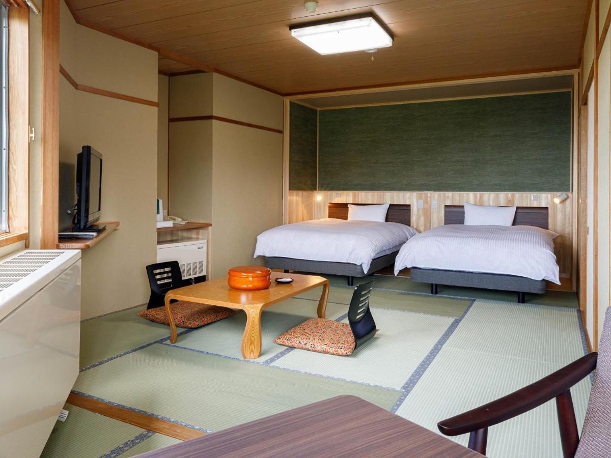 Hotel Iwasuge Yamanouchi  Ngoại thất bức ảnh