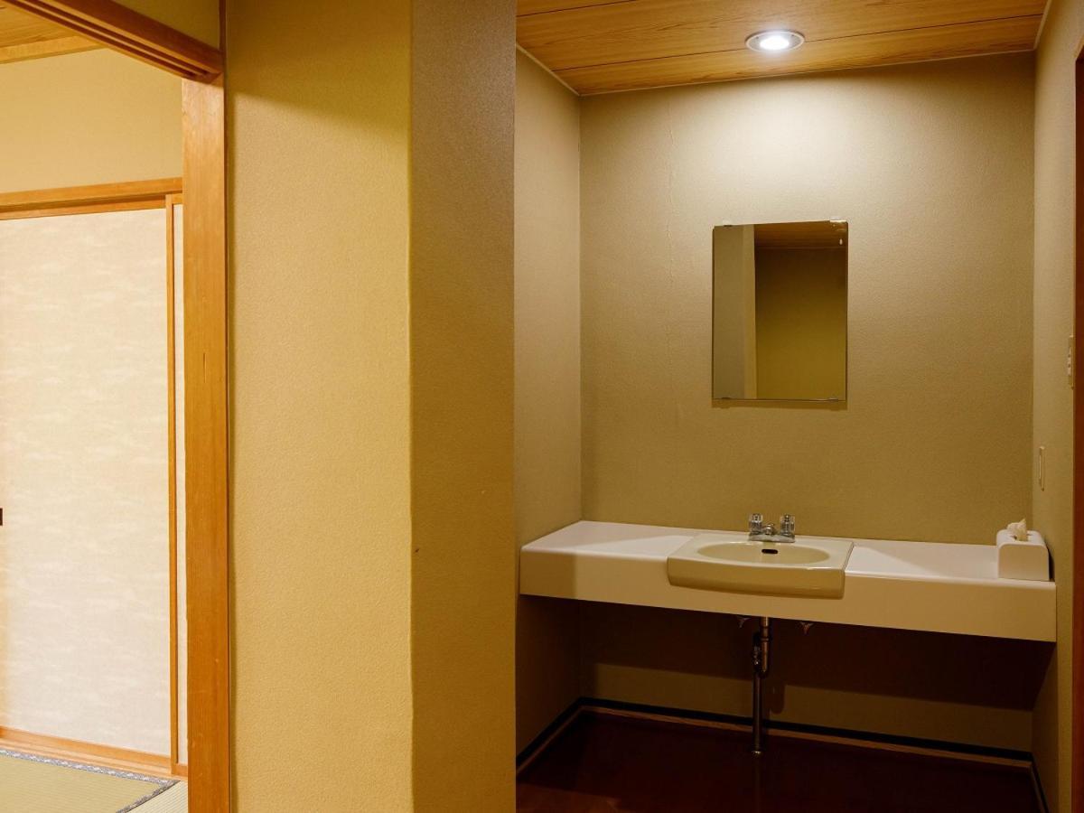 Hotel Iwasuge Yamanouchi  Ngoại thất bức ảnh